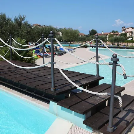 Belvilla By Oyo Garda T6 Pt Sup * بسكييرا ديل غاردا